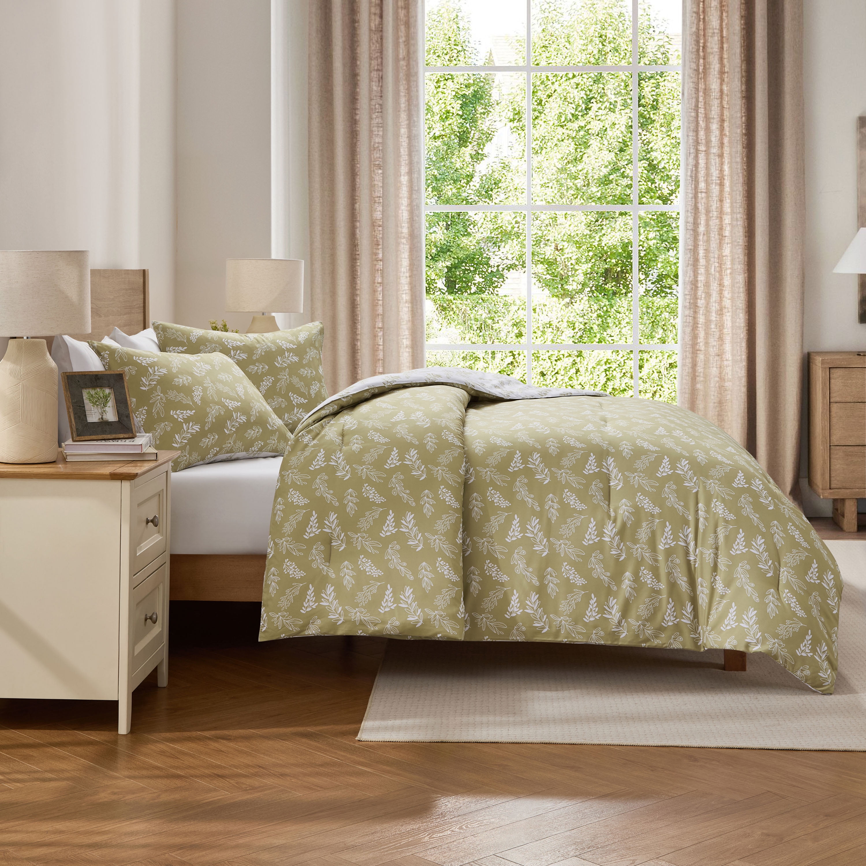 LammaLoe Full Size Comforter Sets, 3 Piece Botanical Bed in a Bag, Reversible Bedding Comforter Set with Sheets, Modern Bed Set, Olive Grove/White