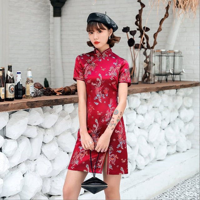 RWJDXD RWJDXD 2023 Nouvelle Qipao Courte Robe de Banquet Quotidienne Nouvelle Printemps et Été Style Chinois Amélioré Vêtement de Scène République de Chine Vêtement de Scène