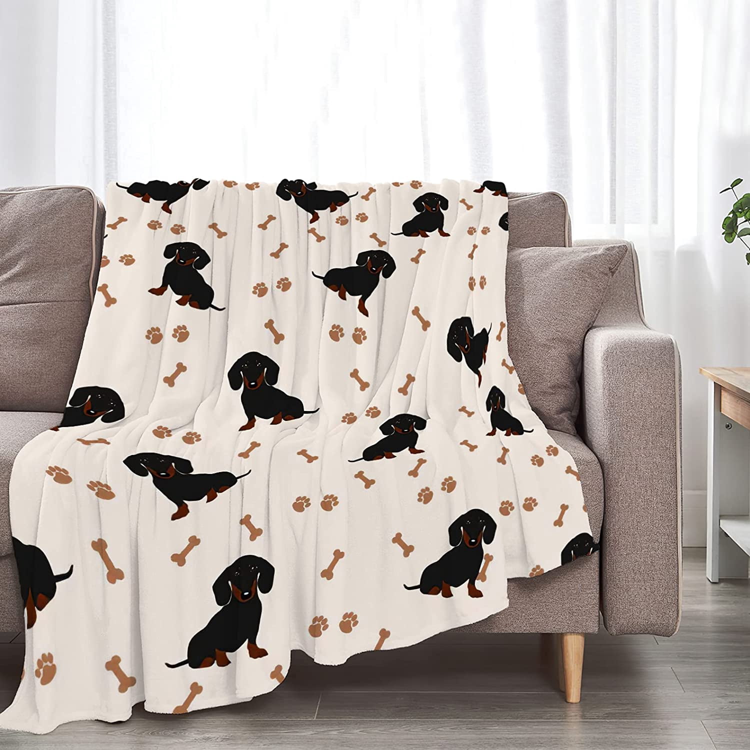Dachshund Blanket Cute Soft Cozy Dachshund Fleece Blanket Warm Fuzzy Weiner Dog Paw Throw Blanket Dachshund Gifts Stuff for Women Kids Bed 50"X60"