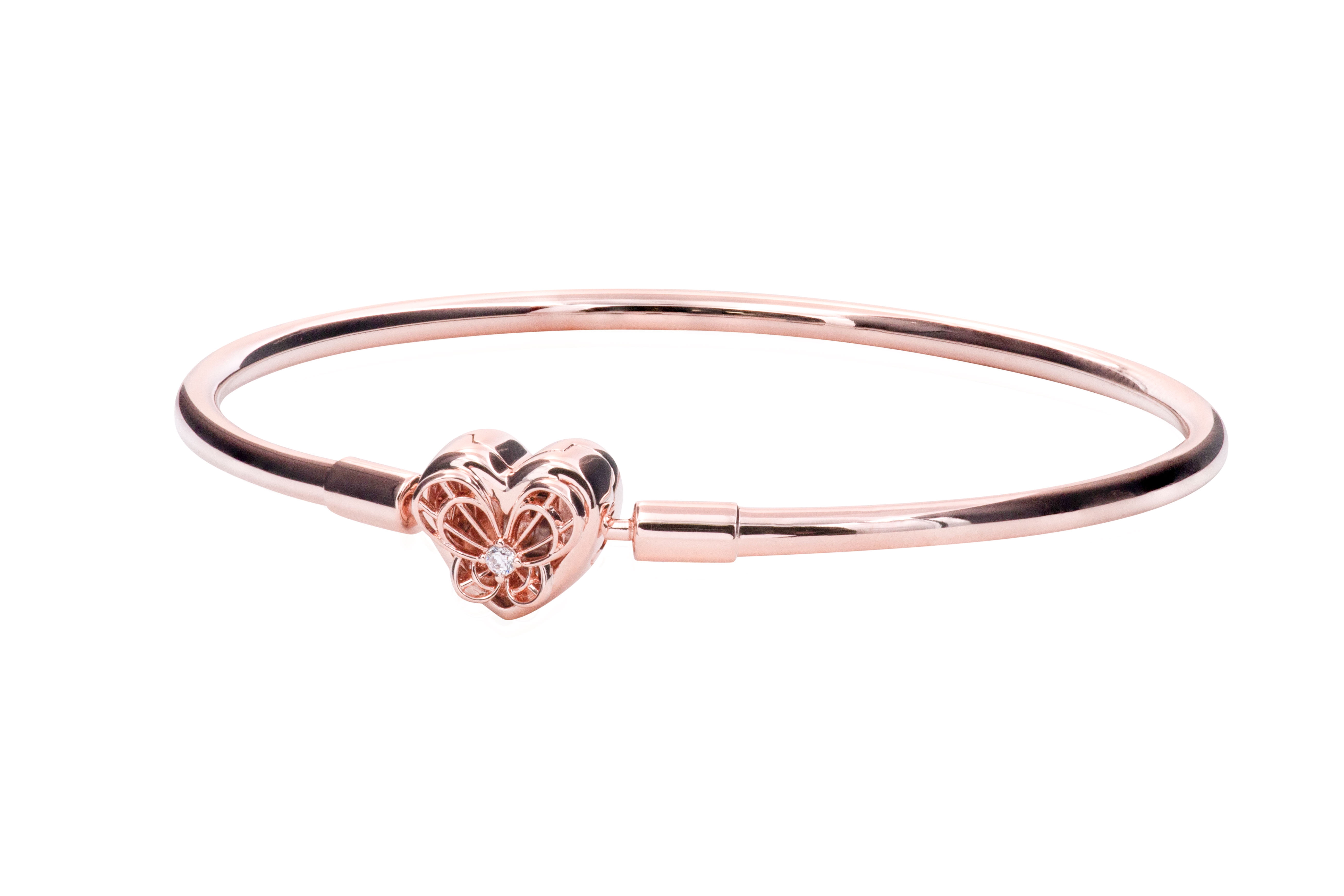 Pandora Moments Heart Clasp Bangle - 568656C00-21 - Walmart.com