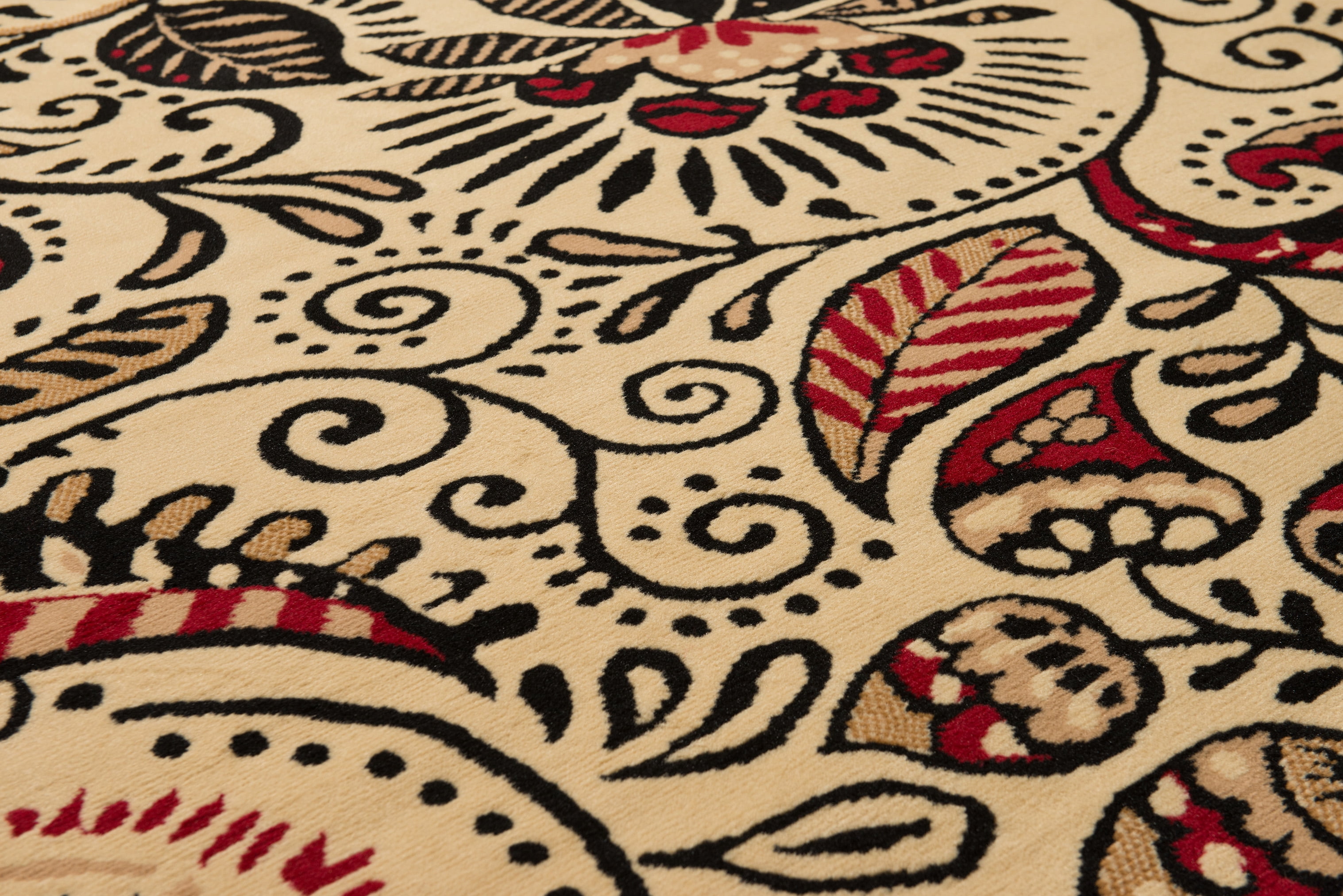 United Weavers Plaza Gina Runner Rug, Paisley Pattern, Ivory, 2'3 X 7'2"