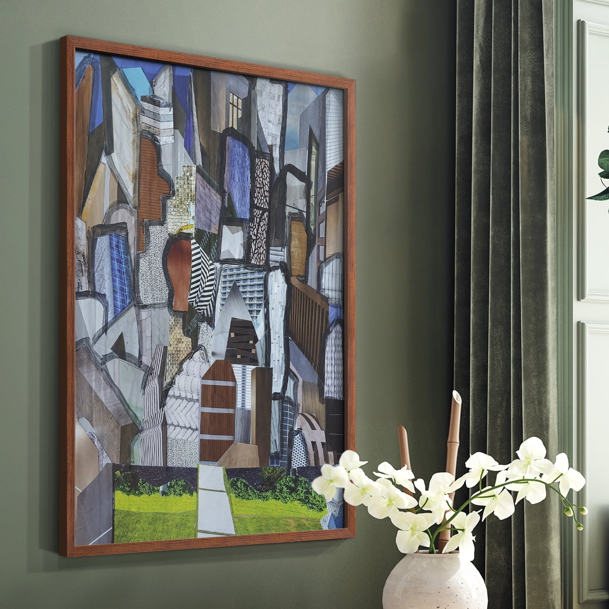 Chicago Grant Park Framed Print in Brown Solid Wood Framed Print No Nail Hanging