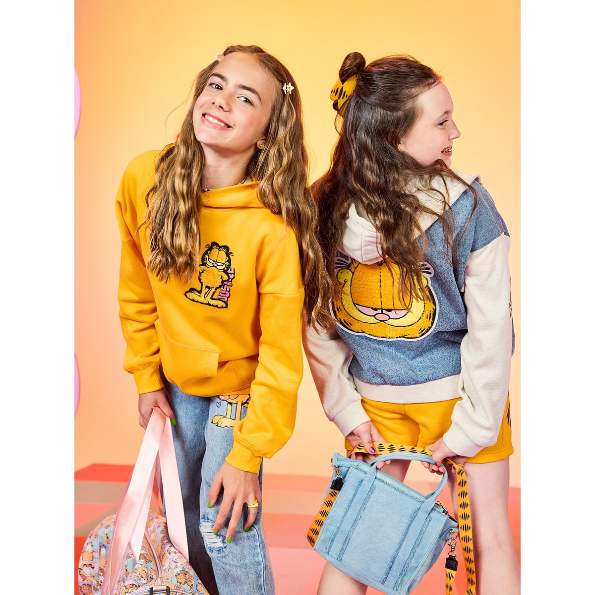 Game Day Time: Outfits the Whole Family Will Love to Wear to a Football Game 118 Daily Mom, Magazine for Families Game Day Time: Outfits The Whole Family Will Love To Wear To A Football Game 118 Daily Mom, Magazine For Families