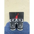 thumbnail image 4 of Ni - ke Jordan 3 Retro Wolf Grey Size 9.5, 4 of 5
