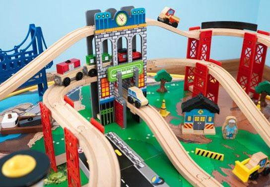 kidkraft city explorer's train set and table