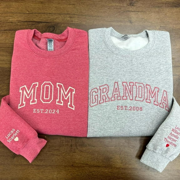 Custom Embroidered Sweatshirt for Mom, Personalized Sleeve Embroidered Sweatshirt, Mama EST Crewneck, Unisex Sweatshirt-LINHKHA