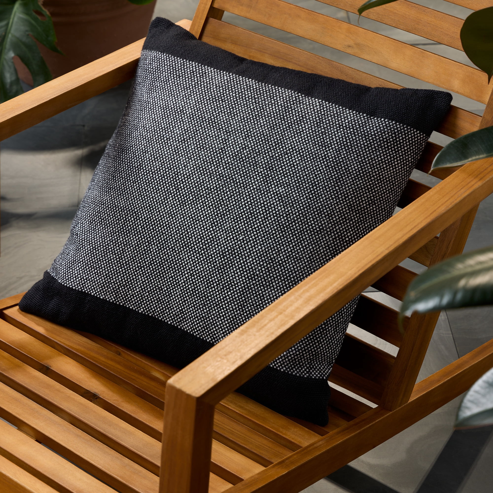 TOWN & COUNTRY TERRA Alara Solid Border Handcrafted Indoor Outdoor Decorative Pillow, 100% Recycled Materials, UV Fade Resistant, Water Repellent, Black/Ivory, 20"x20"