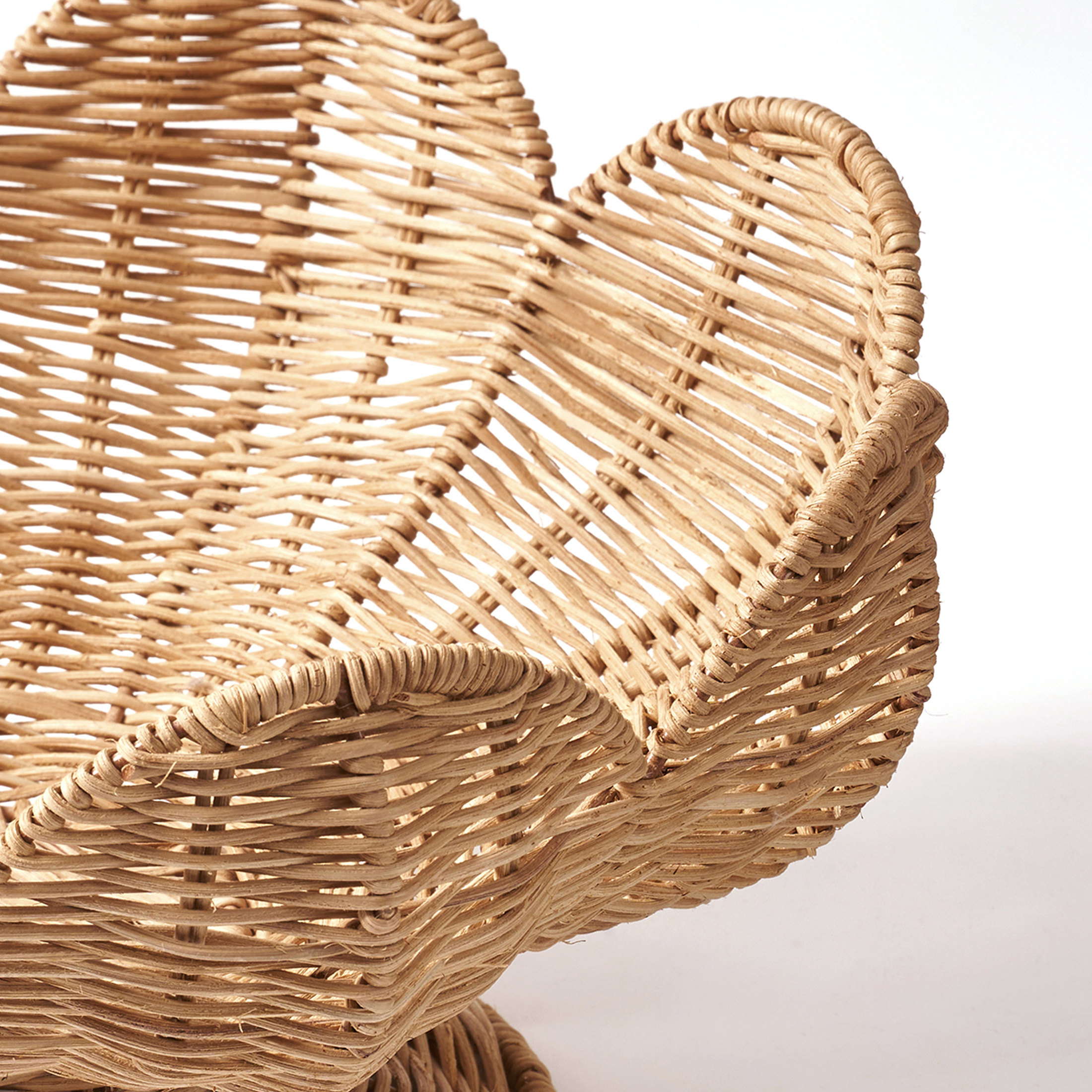 Home Decor Collection Woven Rattan Bowl with Scalloped Edges, 13.5 Inches