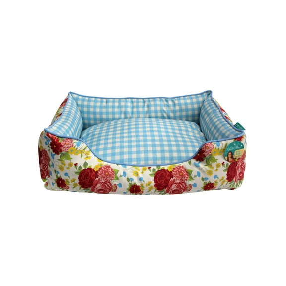The Pioneer Woman Sweet Romance Small Pet Bed, 20" x 17"