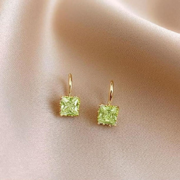 Pendientes de poliedro irregular con diamantes cuadrados en blanco y negro, pendientes de circonita cuadrada pequeños y sencillos que combinan con todo para mujer