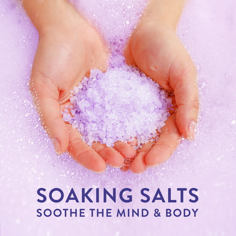 How to Take a Bath That Soothes Your Mind and Body