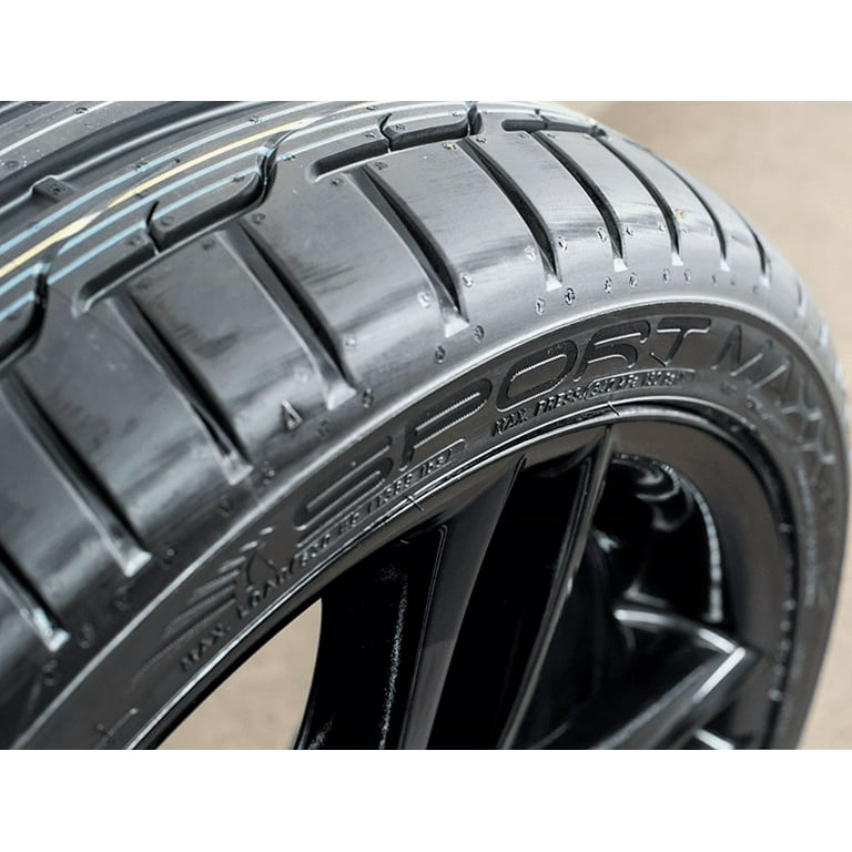 Dunlop Sport Maxx RT 235/35ZR19 235/35R19 91Y XL (MO) Performance Tire  Fits: 2018-23 Honda Civic Sport Touring, 2016-18 Ford Focus RS