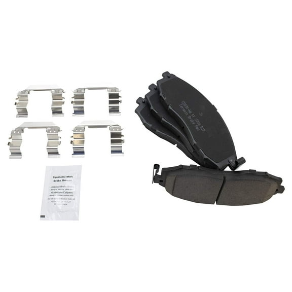 TRQ Front Disc Brake Ceramic Pads for Nissan Xterra 00-04 Nissan Frontier New BFA73464