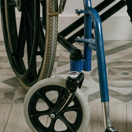 OFFIGAM 4Pcs Swivel Wheels for Walker Front Wheel Bearings Universal Replacement Grey