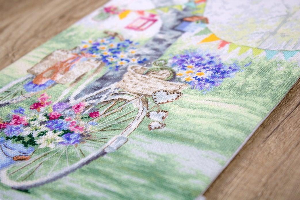 Letistitch Bike Counted Cross-Stitch Kit