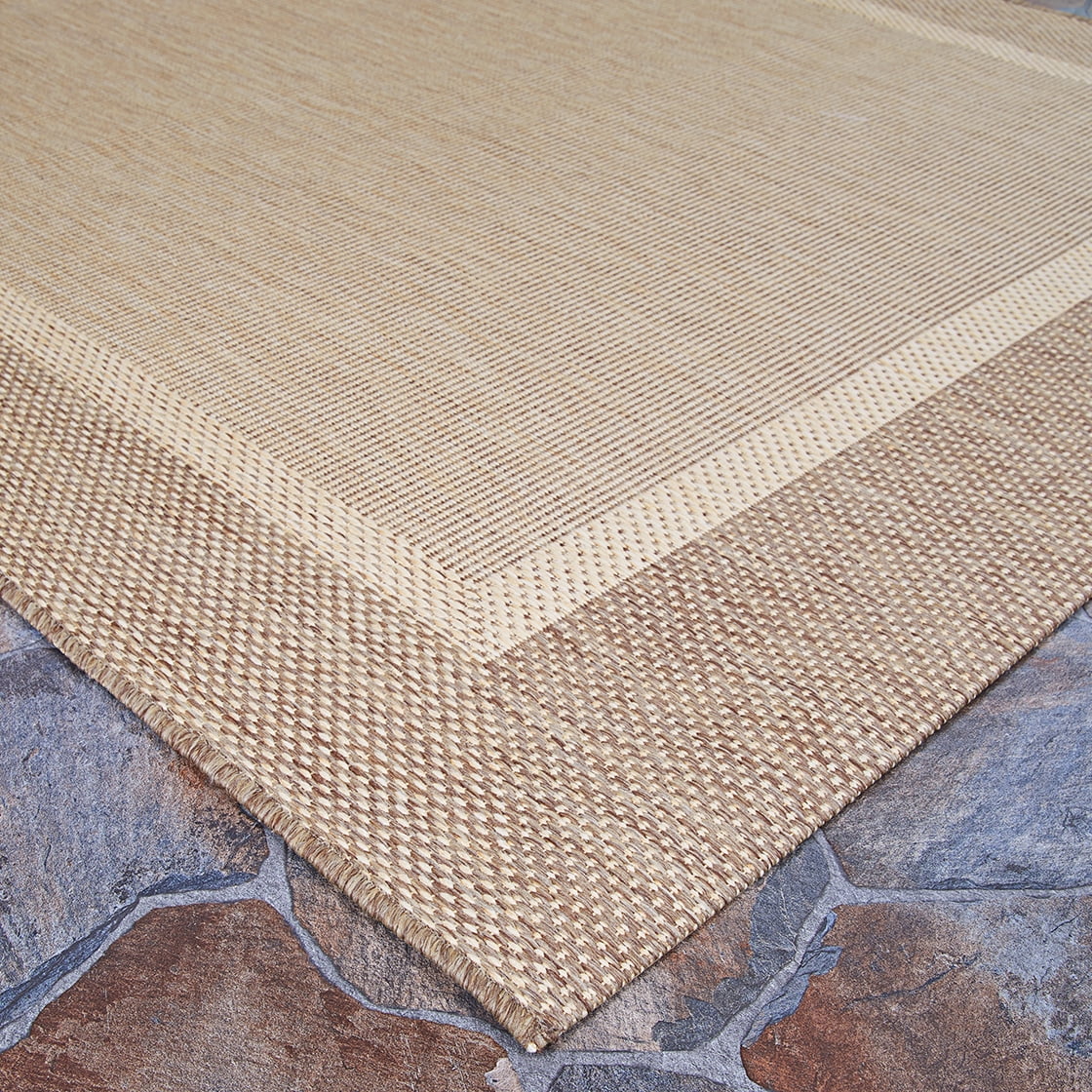 Couristan 7.5' Beige and Brown Square Polypropylene Area Throw Rug