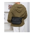 thumbnail image 4 of Un bolso de hombre negro, de 20 cm de alto × 30 cm de ancho × 7 cm de grosor. Rojo Verde, 4 of 5