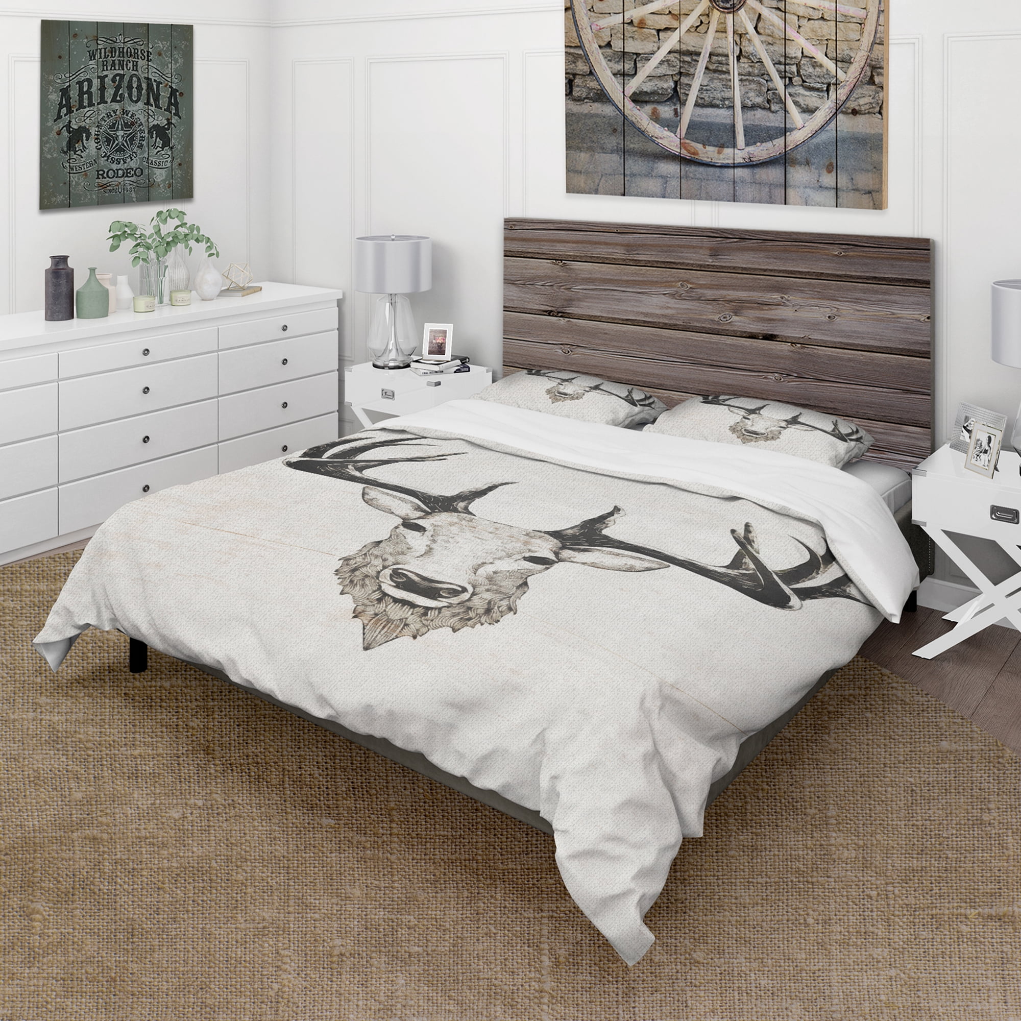 Designart 'Deer Wild and Beautiful VII' Farmhouse Duvet Cover Set