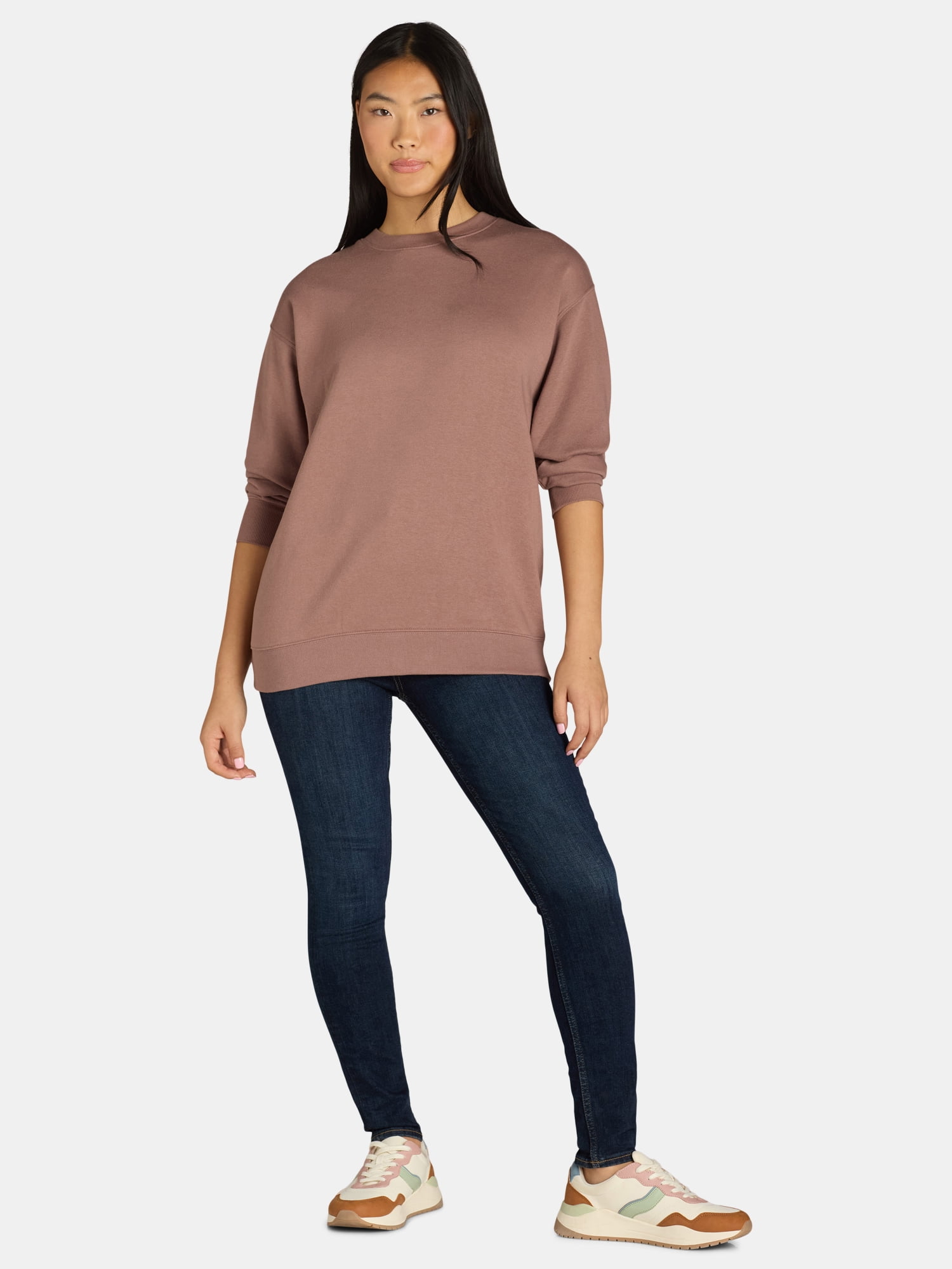 No Boundaries Fleece Oversized Sweatshirt with Long Sleeves, Women’s Sizes XXS-4X