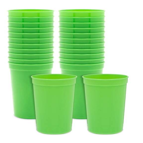 BLUE PANDA 16 Oz Lime Green Stadium Cups - Plastic Cups Reusable & Dishwasher Safe - Party Favor Tumblers & Green Plastic Cup - 24 Count