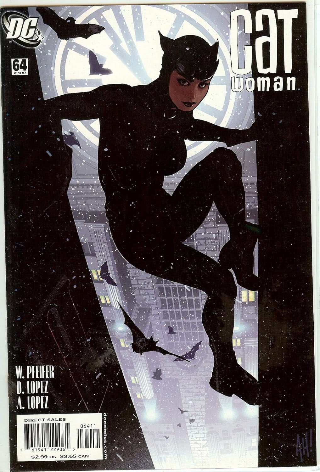 Catwoman #64 NM Adam Hughes Cover Art.