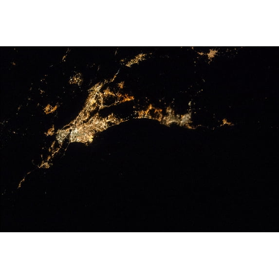 24"x36" Gallery Poster, ISS 40 Los Angeles Basin and San Diego area
