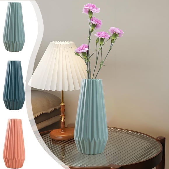 Dmlowu Vase Plastic Flower Vase, Shatterproof Small Vases, Lightweight Exquisite Vases for Centerpieces Living Room Kitchen Bathroom Wedding, 2x8 Inch