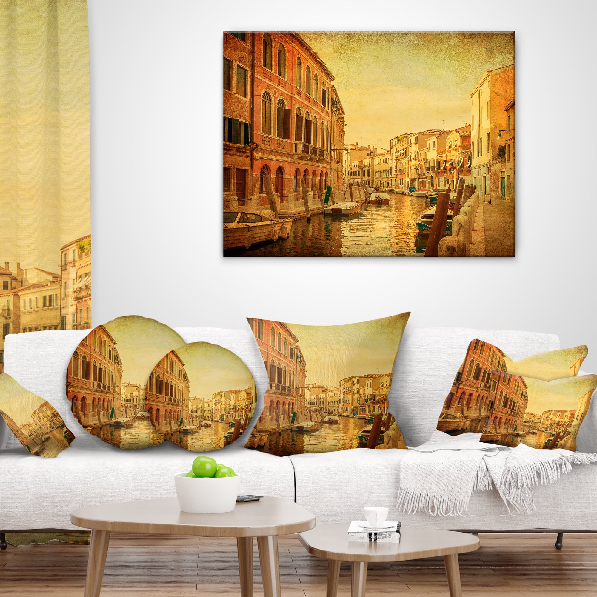 Designart Venetian Canals Vintage View - Landscape Photography Throw Pillow - 16x16