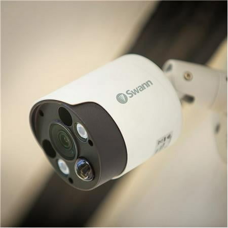 Swann - 8 Channel 2TB NVR, 8 x 4K PoE Cameras, w/Dual LED Spotlights, Color Night Vision & Free Face Detection - White