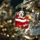 thumbnail image 4 of pstuiky Preciosa etiqueta navideña con flores y perro, adornos navideños, colgante para árbol de Navidad, decoración de árbol de Navidad estilo cabaña, árbol de Navidad verde, 4 of 4