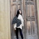 thumbnail image 4 of bolso bandolera de lona de gran capacidad con lazo para el hombro., 4 of 5