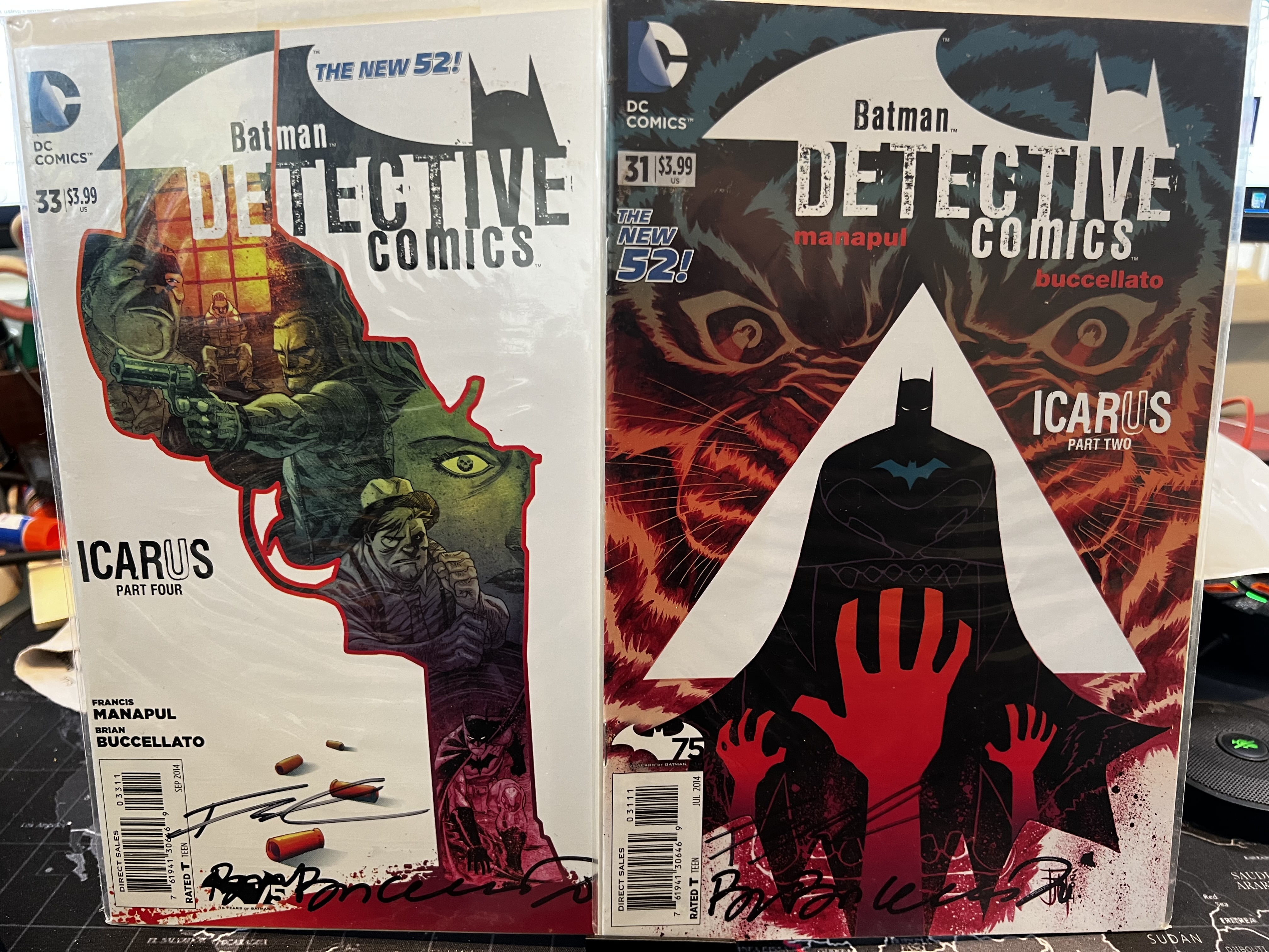 Batman Detective Comics The New 52 #31, #33 Signed Francis Manapul, Buccellato
