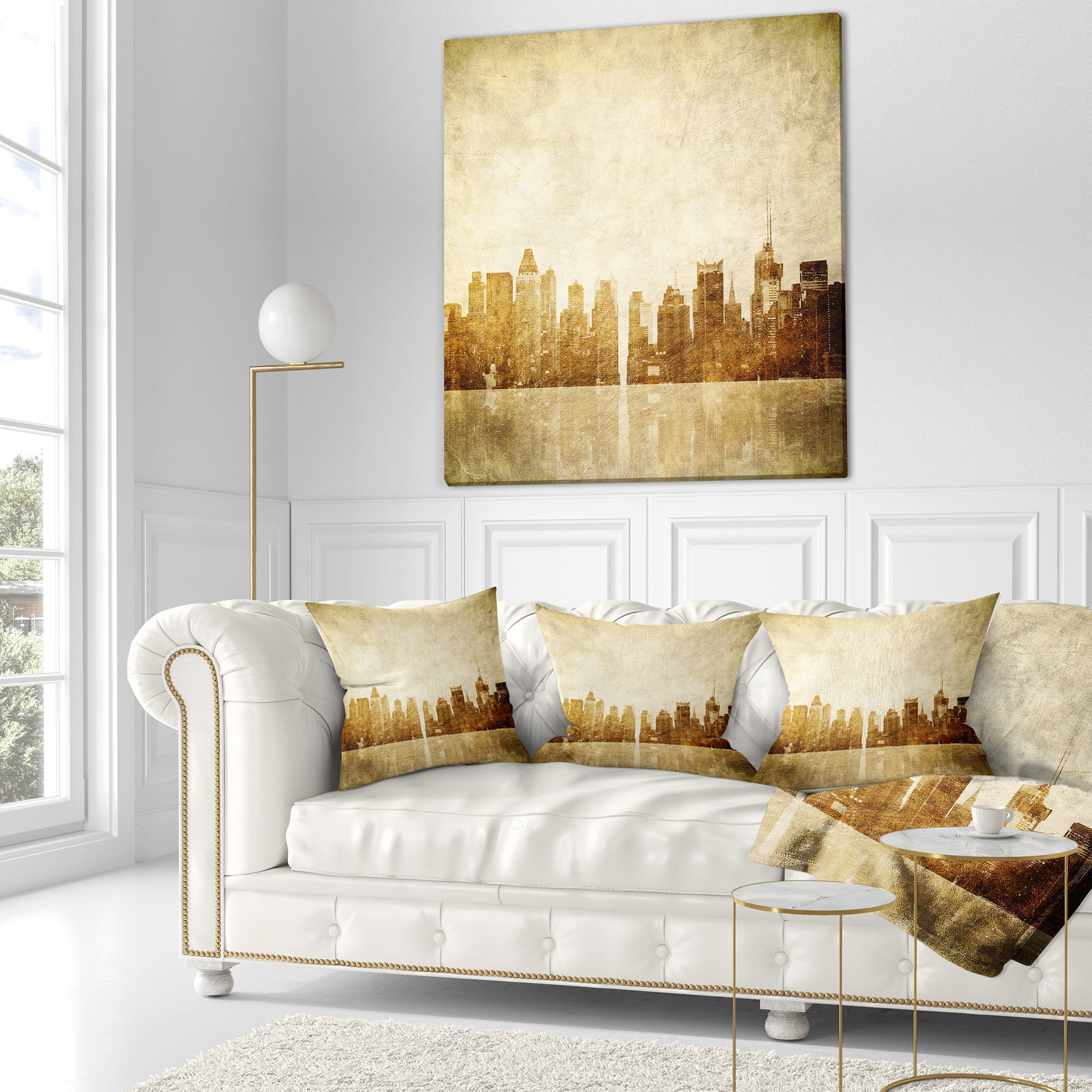 Designart New York Skyline Grunge View - Cityscape Throw Pillow - 18x18