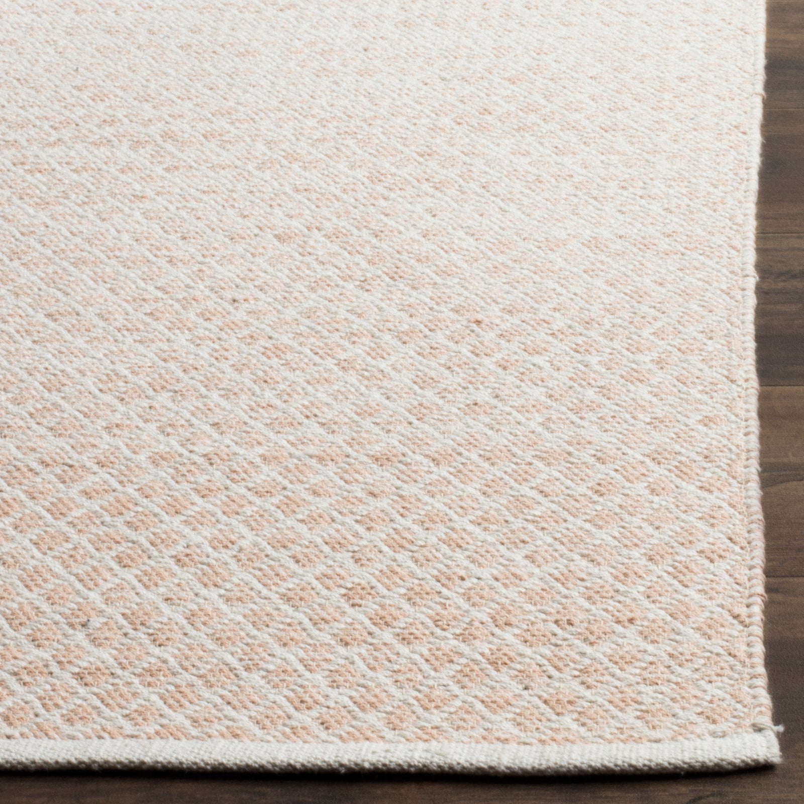 SAFAVIEH Montauk Vaughn Geometric Cotton Area Rug, Light Grey/Ivory, 4' x 6'