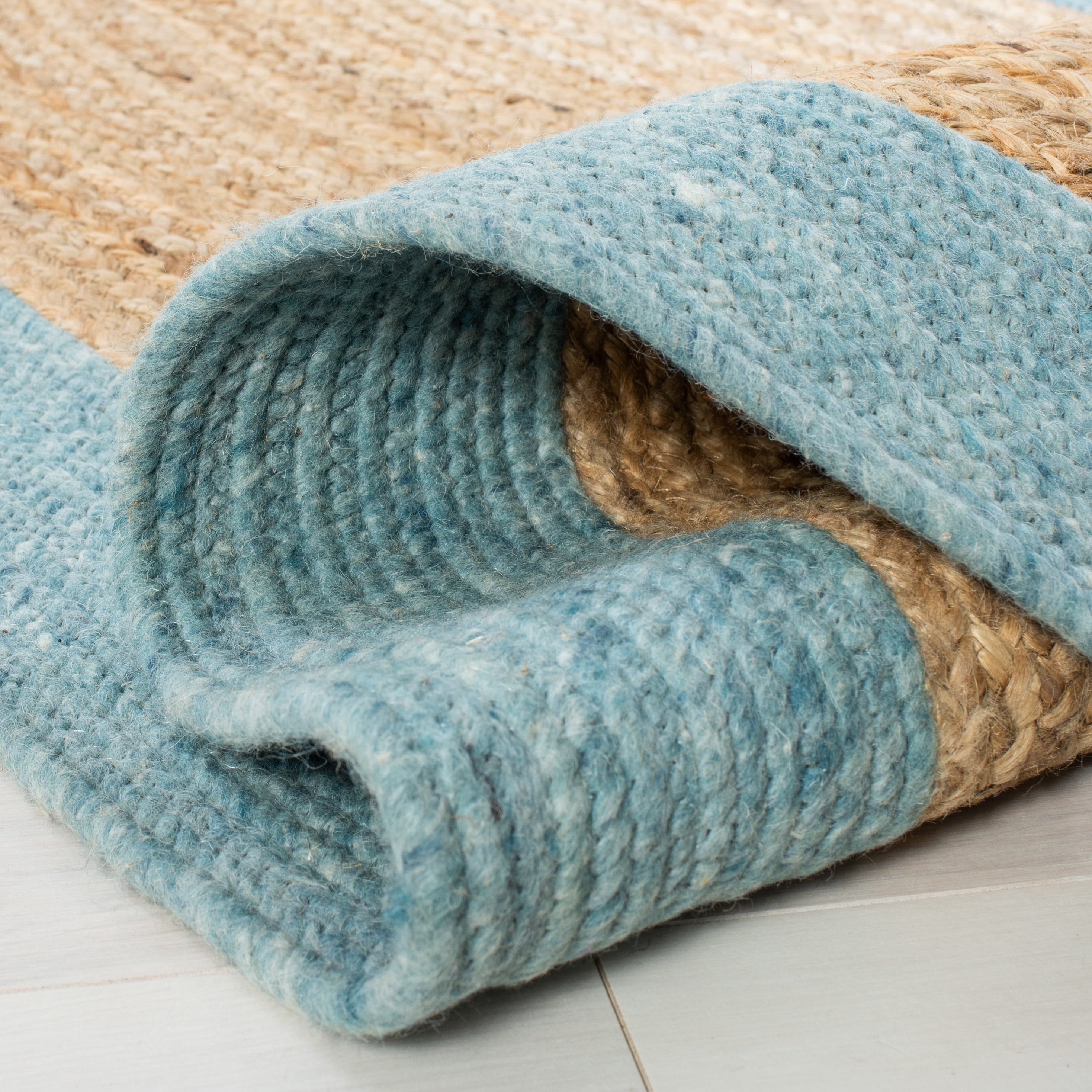 SAFAVIEH Braided Carina Bordered Reversible Area Rug, Blue/Natural, 6' x 9' Oval