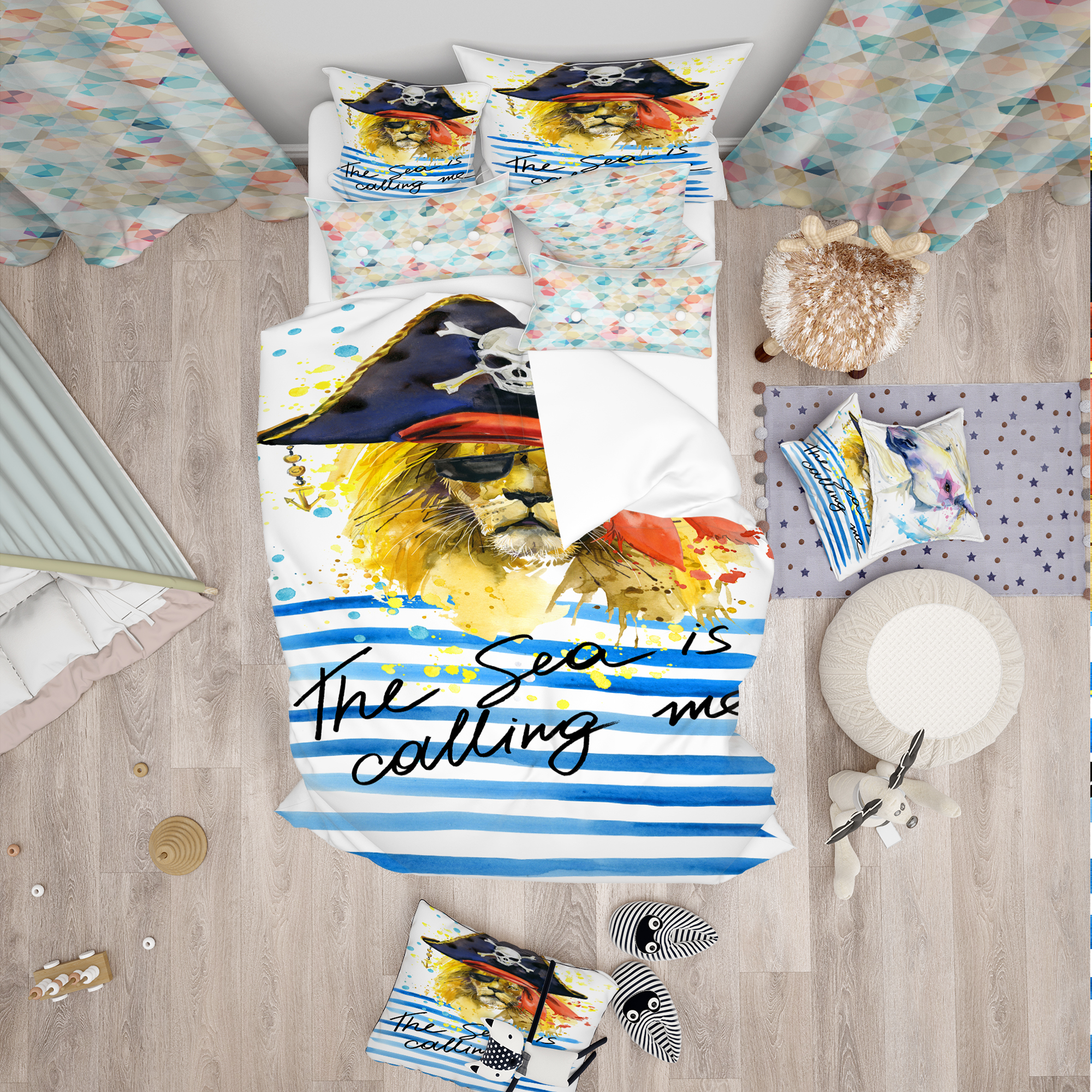 Designart 'Pirate Tiger in Hat The Sea Is Calling Me' Modern kids Duvet Cover Set