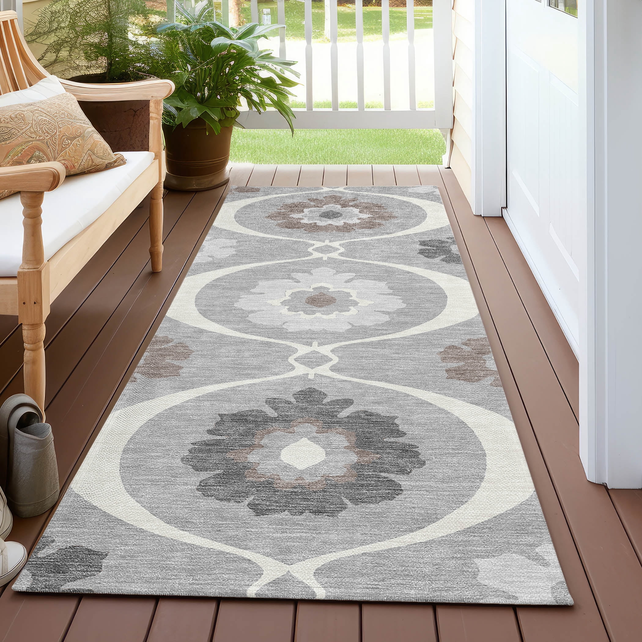 Addison Rugs Chantille Indoor/Outdoor Transitional Medallions Gray Washable Runner Rug, 2'3" x 7'6"