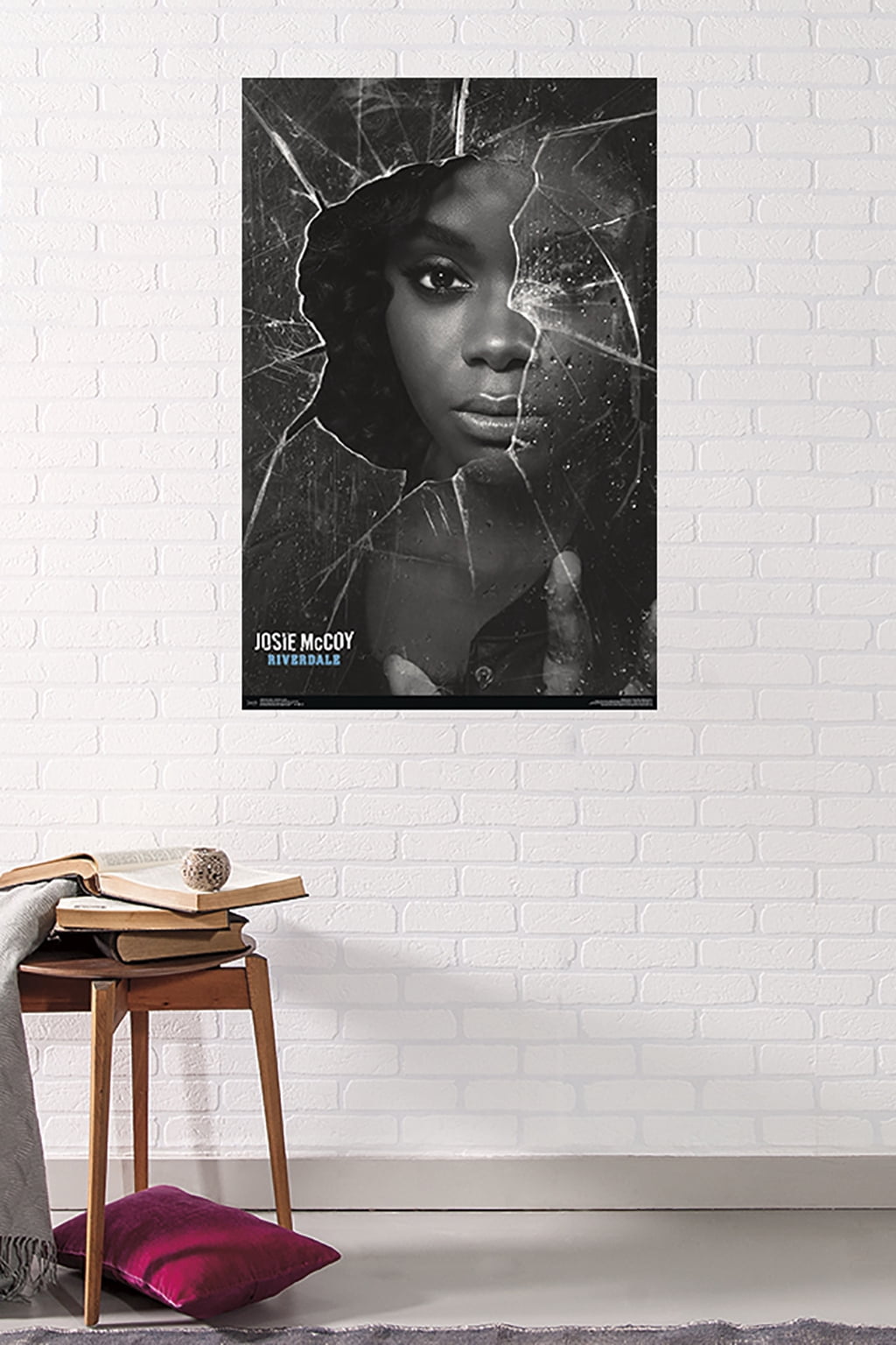Riverdale - Shattered Josie Wall Poster, 22.375" x 34"