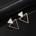 thumbnail image 1 of Pendientes geométricos Yashi Triángulo para mujer, 1 of 5