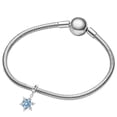 thumbnail image 4 of Charm copo de nieve plata S925 XmasSnowflake02 1Pza Plata S925 Chapa Colgante Gira Copo de Nieve Plata/Azul Caja Negra 4, 4 of 4