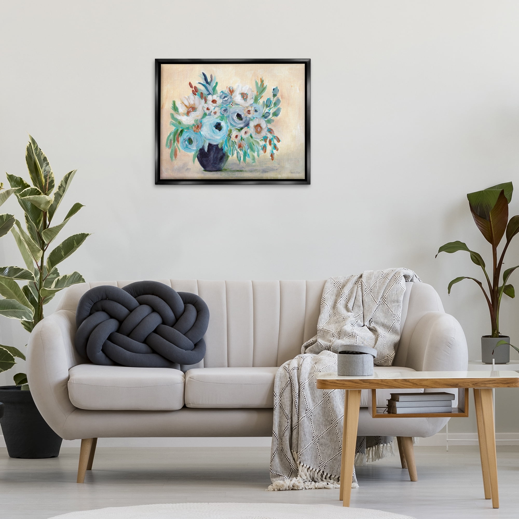 Stupell Industries Round Blooms Bouquet Botanical & Floral Painting Black Floater Framed Art Print Wall Art, 31 x 25