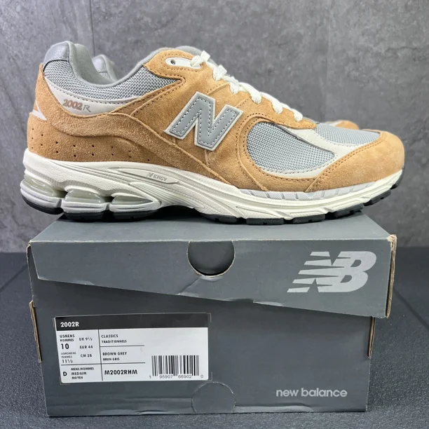 New Balance 2002R Sweet Caramel Size 10 Mens Casual Shoes M2002RHM