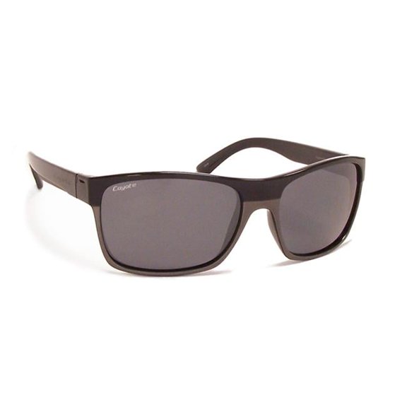 Coyote Eyewear 680562021332 Twisted Polarized Street & Sport Sunglasses - Black & Gray Silver Mirror