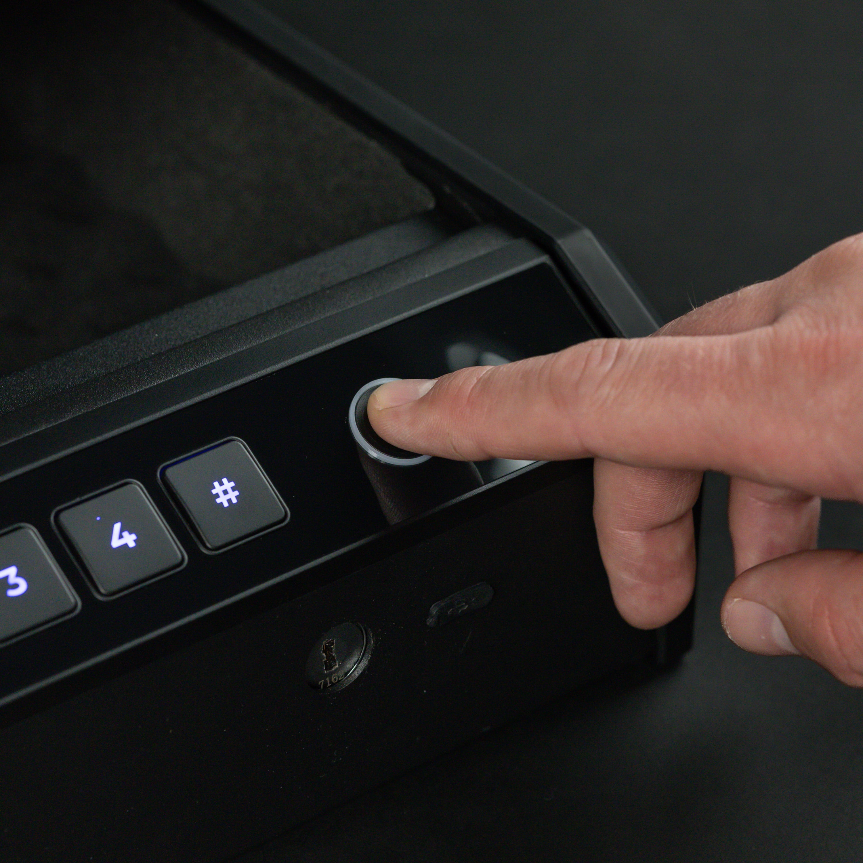Swiss Tech Wächter 200 Biometric Gun Safe for 2 Handguns, Fingerprint Safe with LCD Display, USB-C Emergency Power, Keypad & Key Backup