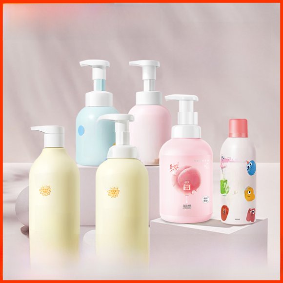 Runben Baby & Kids 2-in-1 Gentle Shampoo and Body Wash with Pea Leaf Formula - Tear-Free, Newborn Safe, Easy-to-Use Cleanser for Daily Bath Time (99ml, Model RB-5299)