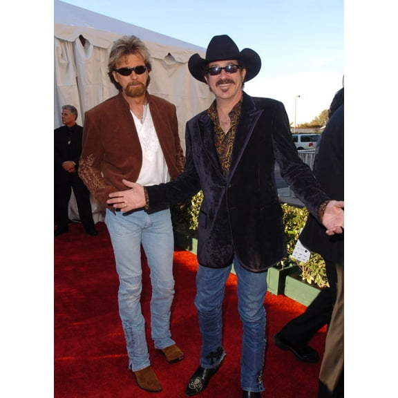 Ronnie Dunn and Kix Brooks of Brooks & Dunn at the 33rd Annual American Music Awards, Shrine Auditorium in Los Angeles, CA, November 22, 2005. ph: Ron Wolfson / (Brooks & Dunn11961) Poster Print (8 x