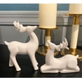 thumbnail image 4 of Figuras de renos navideños de porcelana, paquete de 2 mini decoración de renos de animales, estatuas de ciervos, escultura, adornos de mesa para gabinete, estantes de repisa, chimenea, detalles decora, 4 of 5