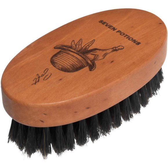 Seven Potions Cepillo para barba para hombres - Mango de madera de peral con cerdas suaves de jabalí de segundo corte - Cerdas suaves para domar y suavizar el vello facial