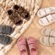 thumbnail image 3 of Pantuflas EverFoams para mujer, abiertas en la punta, de felpa y espuma viscoelástica, 3 of 7