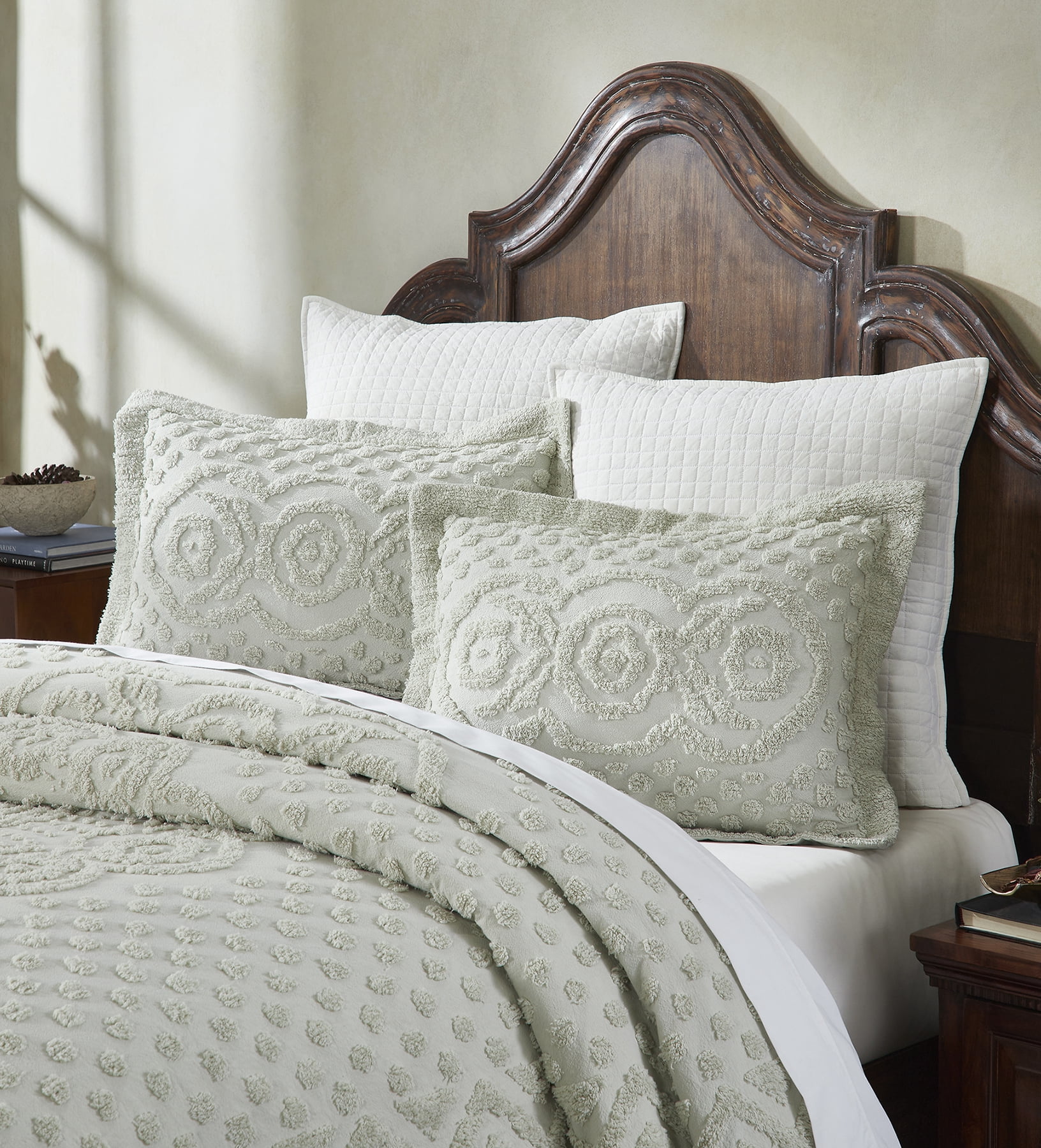 Better Trends 3 Piece Chenille Bedspread Set for King Bedspread 100% Cotton Medallion Design Lightweight Bedspread for all Season Heirloom Collection (Sage)